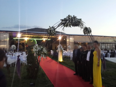 Kır Bahçesi Düğün Salonu 14